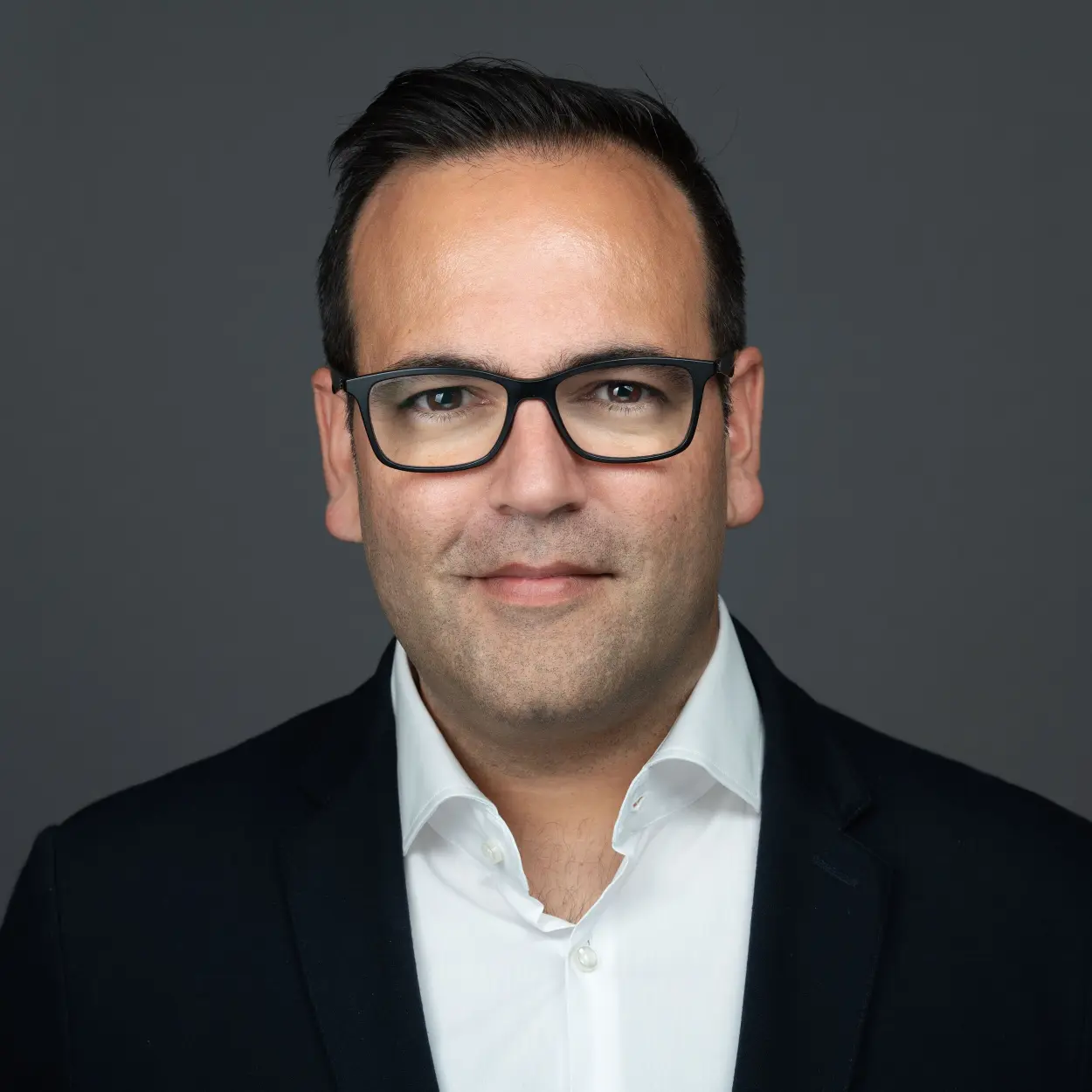 Photo of Riz Somji, CEO, Cymax Group